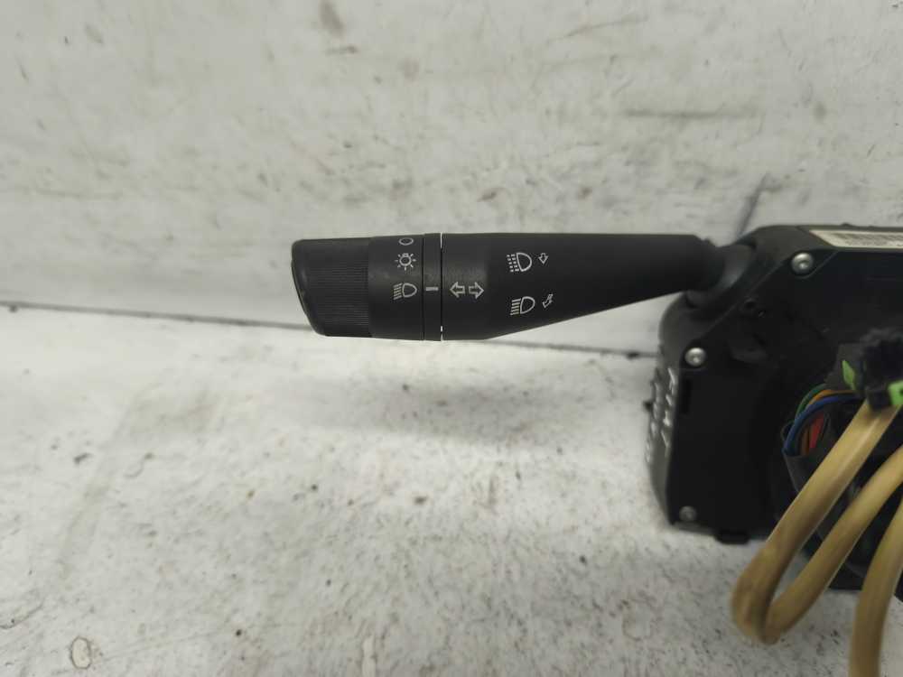 COMMODO VOLANT FIAT - Vue 2